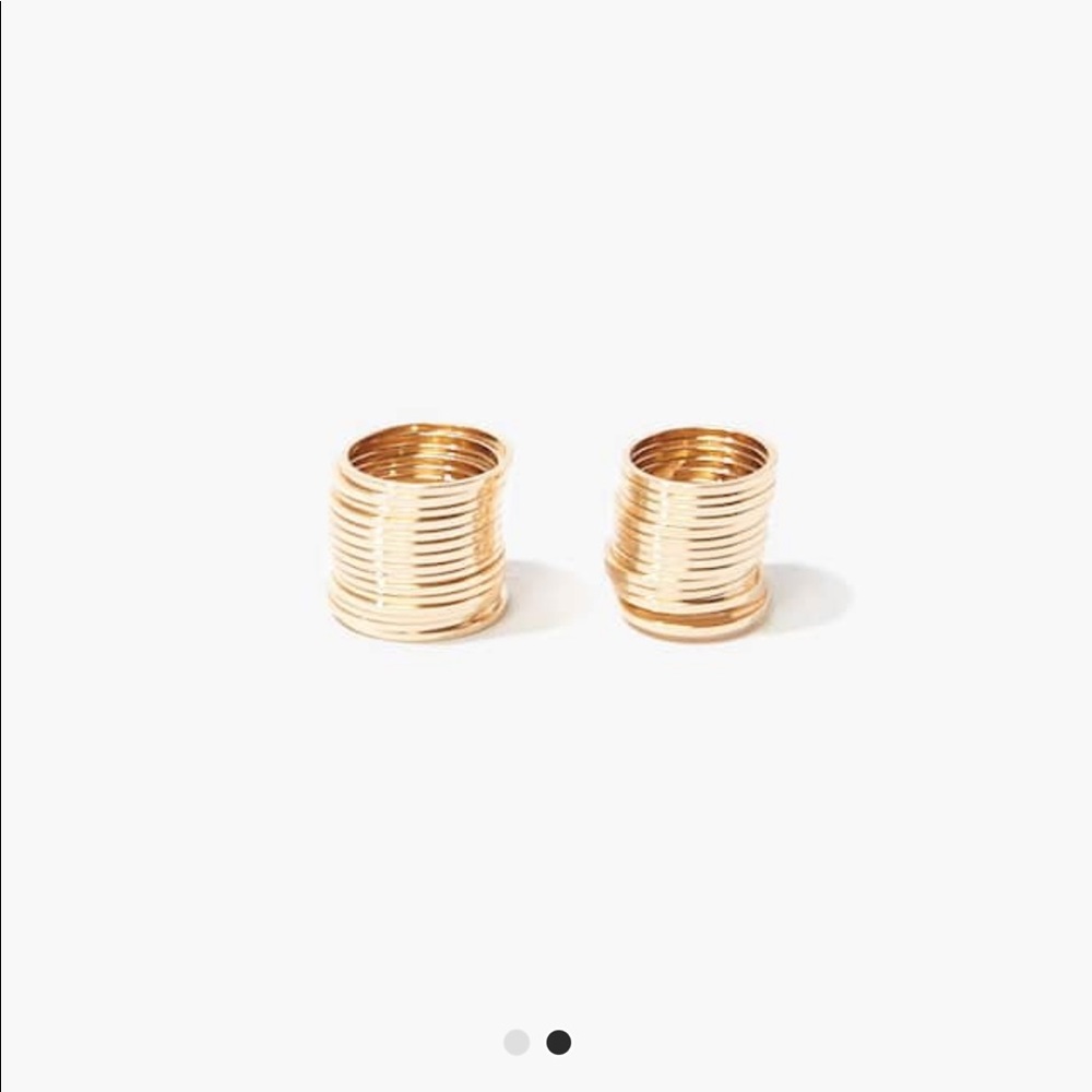 Stackable rings , size 7 - Picture 2 of 2